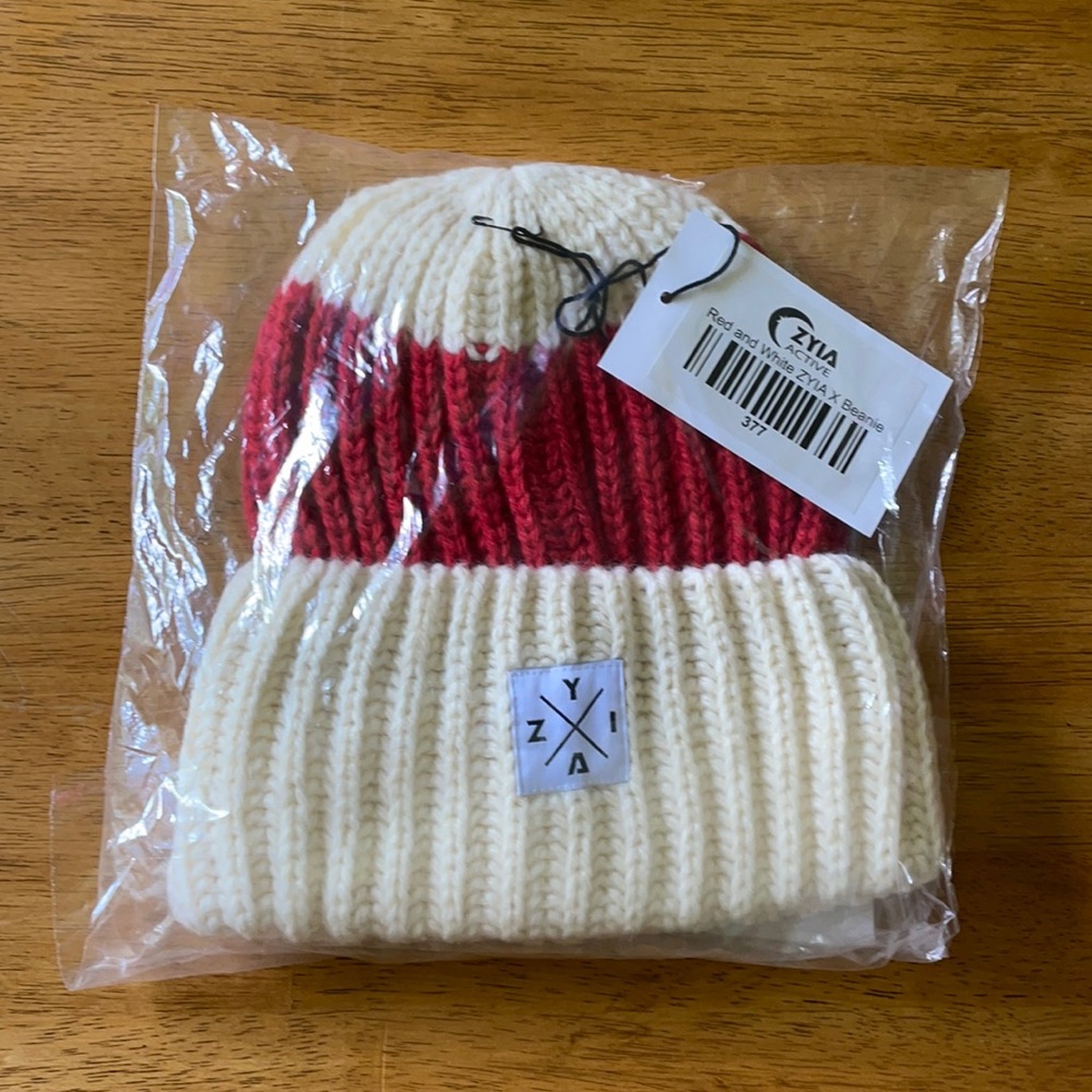 Zyia Active Red and White Beanie